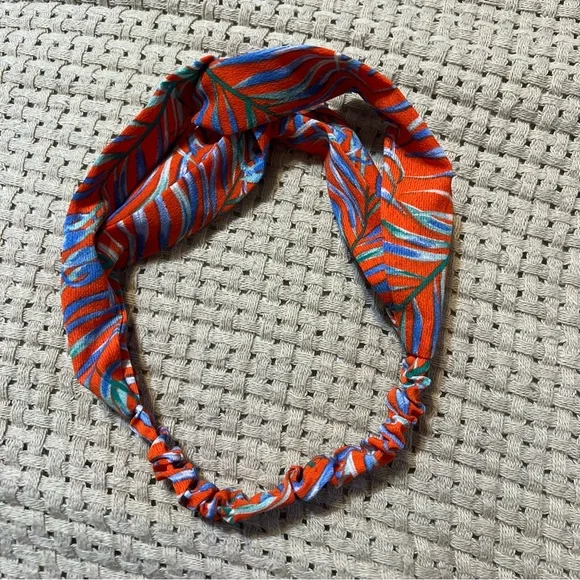 đź’—FREE WITH PURCHASEđź’— Elastic Headband Bundle - Picture 6 of 14